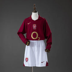 Conjunto retro Arsenal primera equipación 05/06 manga larga para niños - vista frontal