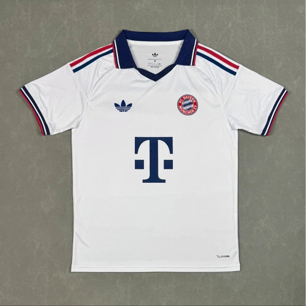 Camiseta blanca del Bayern Múnich segunda equipación 26/27 - vista frontal