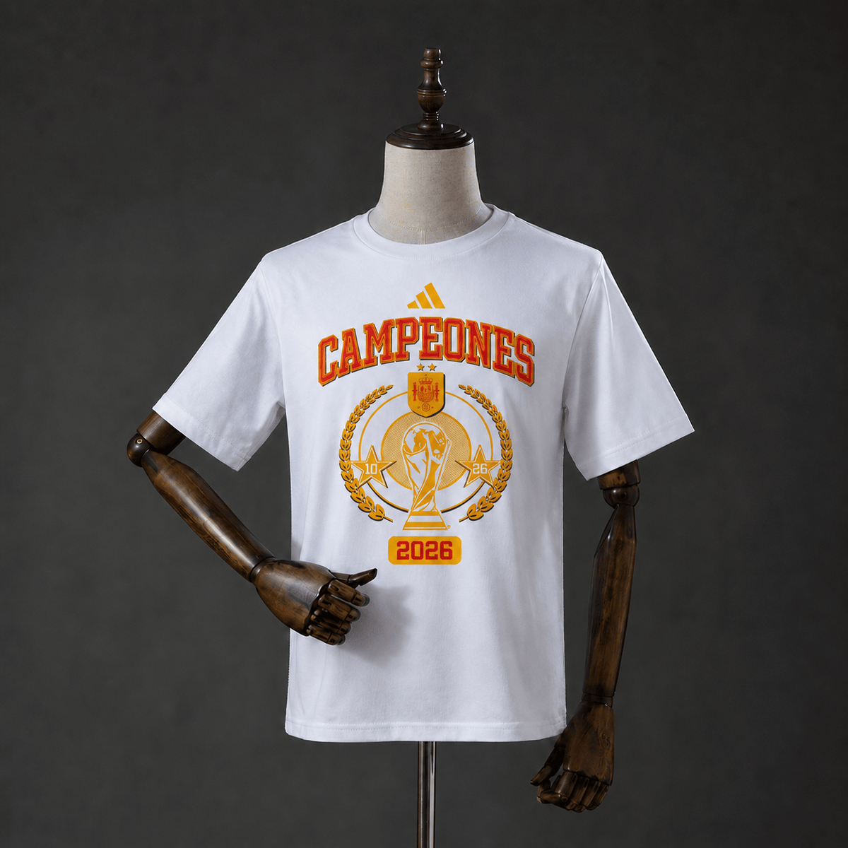 Camiseta España Campeones 2026 blanca con trofeo - vista frontal