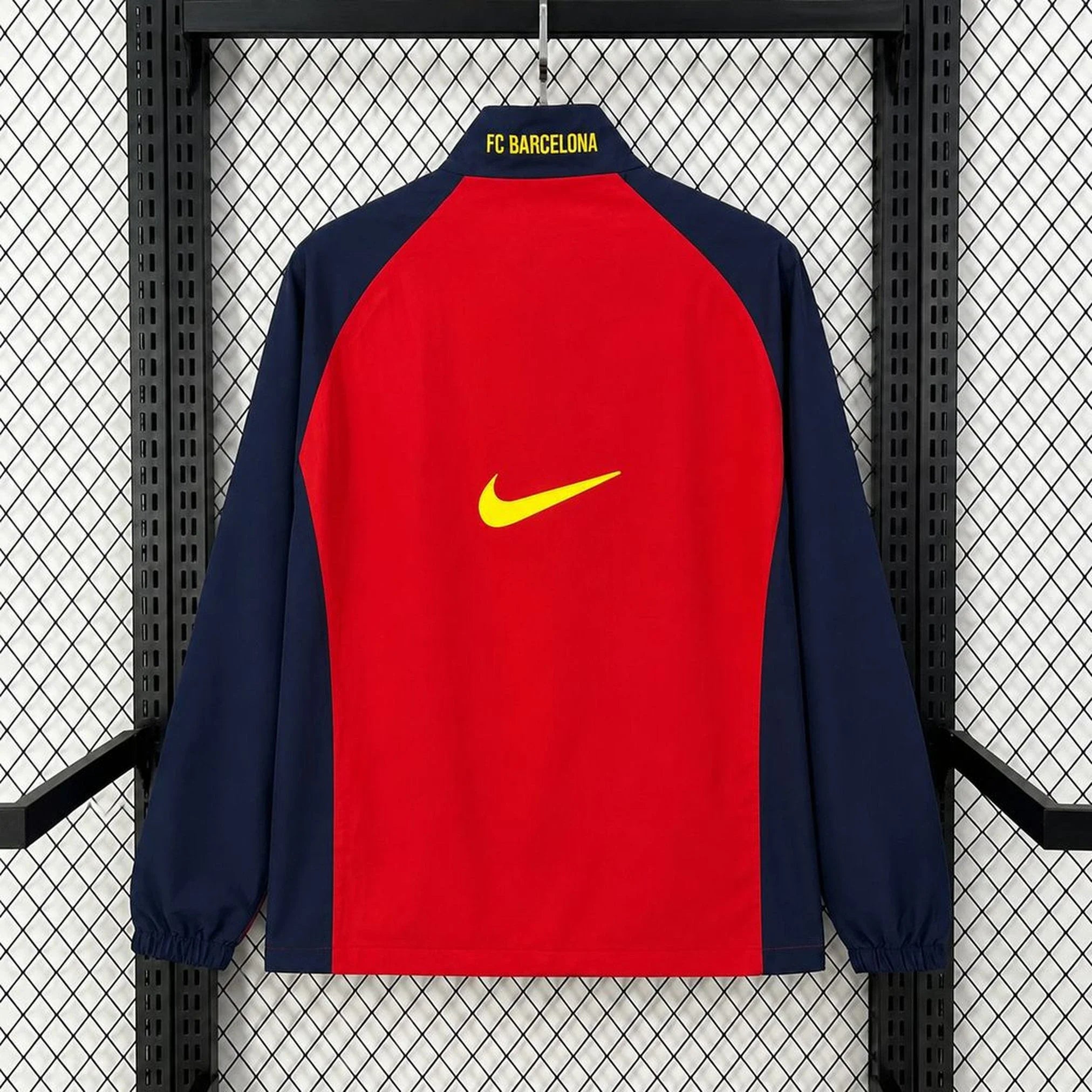 Chaqueta cortavientos retro del Barcelona granate y azul marino - vista trasera