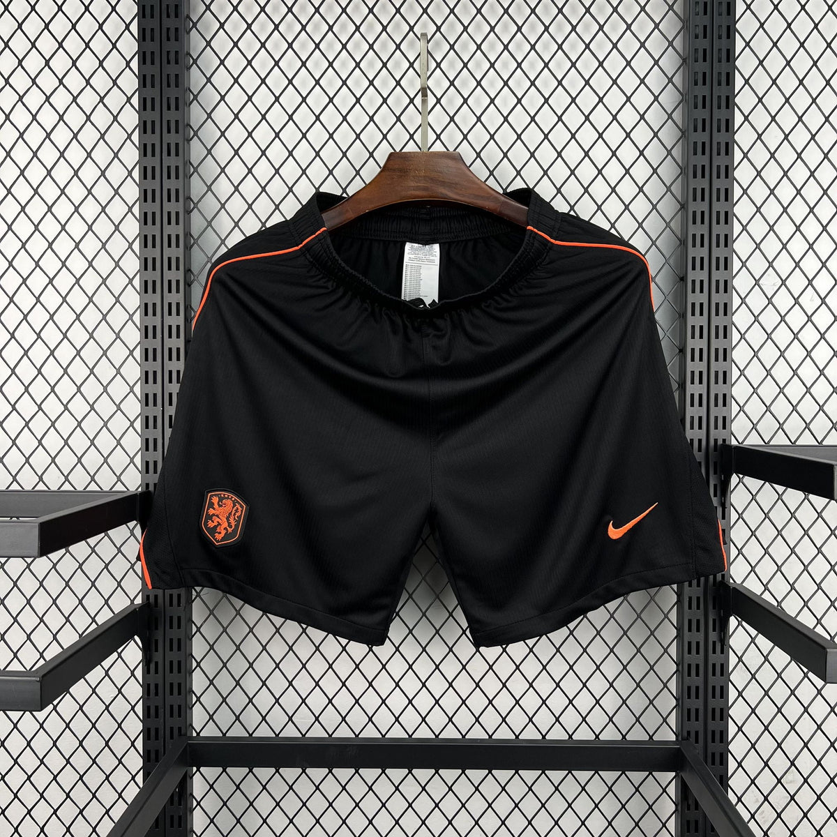 Pantalón corto de Países Bajos Mundial 2026 en negro - vista frontal