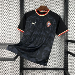Camiseta especial de Portugal Mundial 2026 en negro - vista frontal