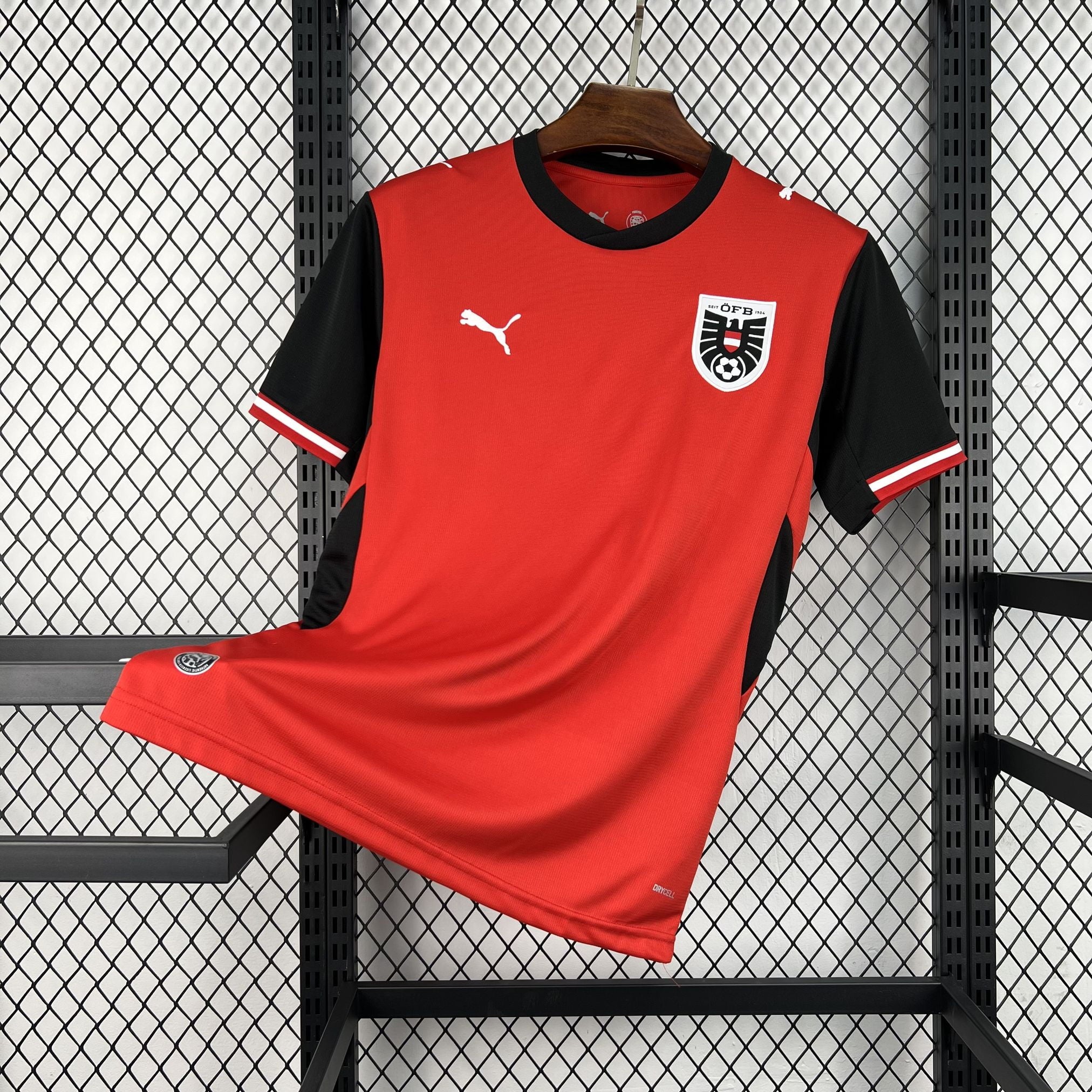 Camiseta de Austria primera equipación 2026 - vista frontal
