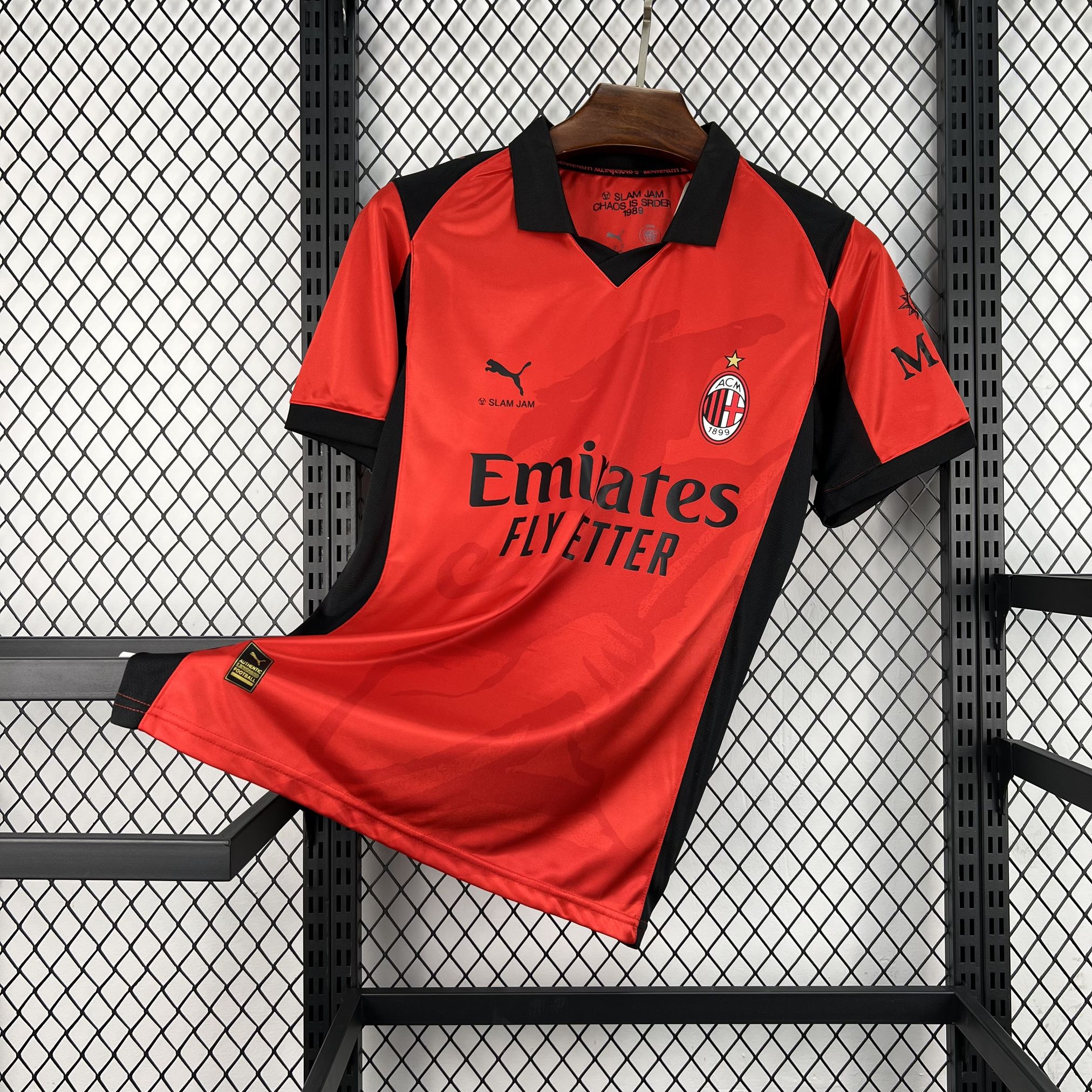 Camiseta del AC Milan cuarta equipación 26/27 - vista frontal