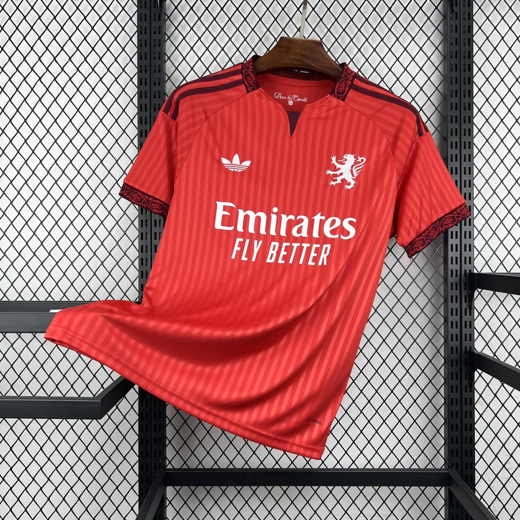 Camiseta Olympique de Lyon segunda equipación 26/27 roja - vista frontal