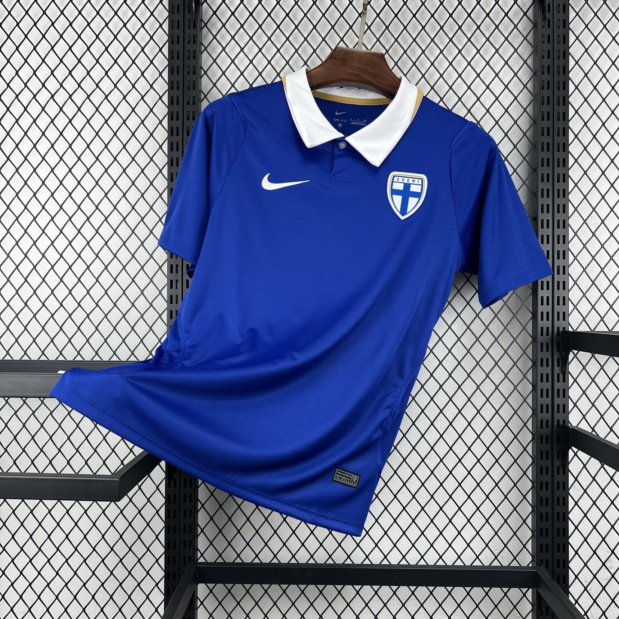 Camiseta Finlandia segunda equipación 2026 - vista frontal