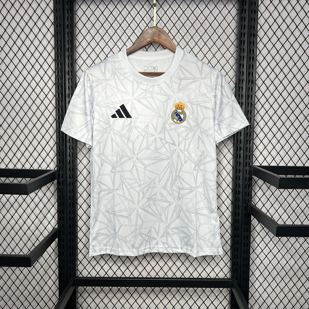 REAL MADRID ENTRENAMIENTO PREVIO  24/25