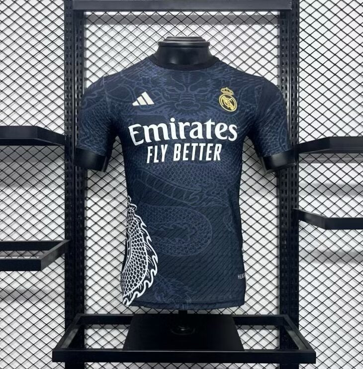 REAL MADRID DRAGÓN EDCION  ESPECIAL JUGADOR 24/25