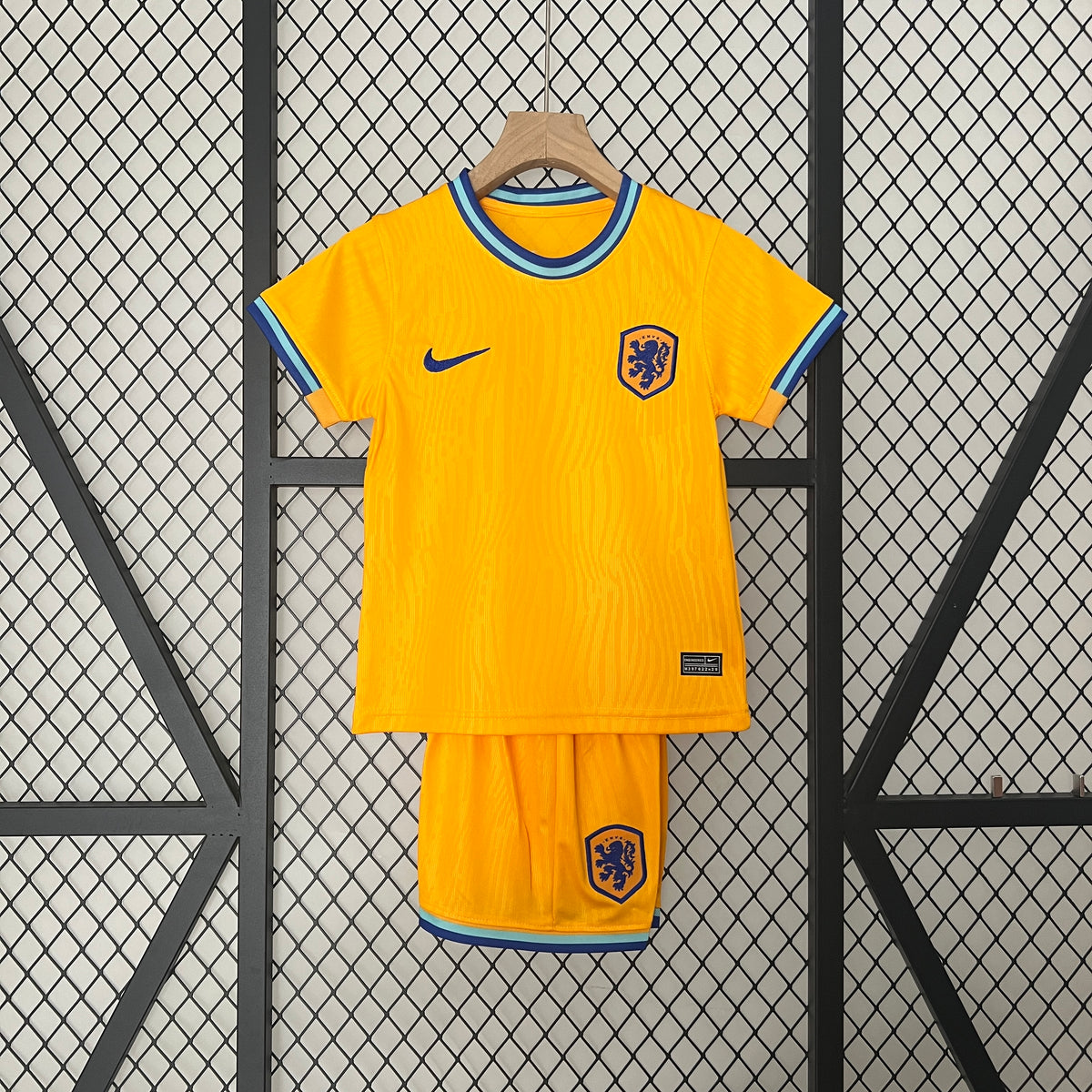NETHERLANDS I 24/25 CONJUNTO INFANTIL