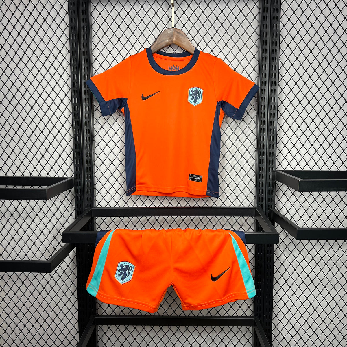 NETHERLANDS I 24/25 CONJUNTO INFANTIL