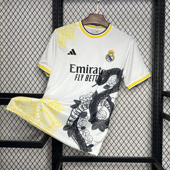 REAL MADRID  EDCION ESPECIA WHITE AND  BLACK MAMBA   24/25  HOMBRE