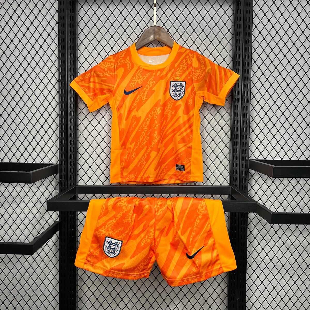 ENGLAND  PORTERO  24/25 CONJUNTO INFANTIL