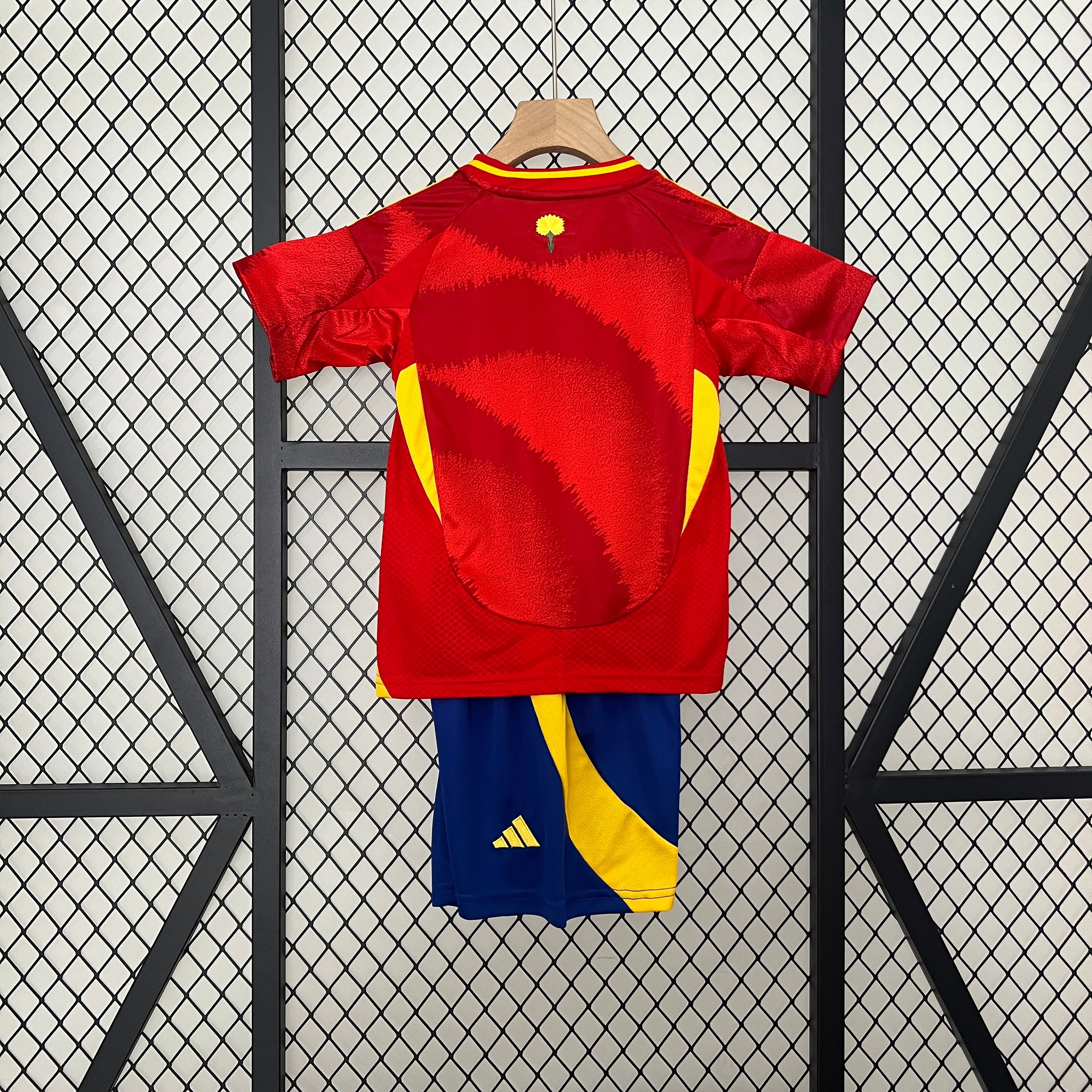 SPAIN I  24 CONJUNTO INFANTIL