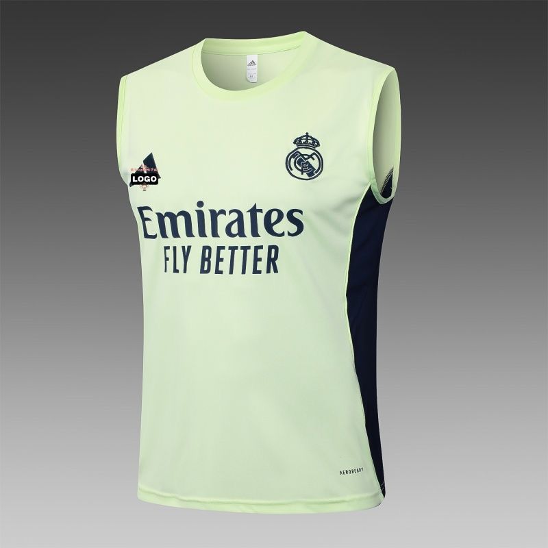 REAL MADRID CAMISETA + PANTALONES IV HOMBRE