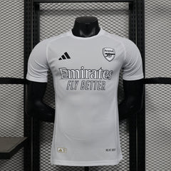 ARSENAL EQUIPACIÓN ENTRENAMIENTO 25/26 (VERSIÓN JUGADOR) - Bota de Oro Tienda