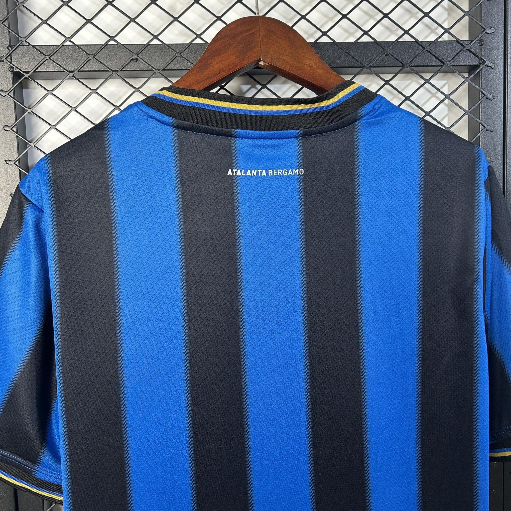 ATALANTA PRIMERA EQUIPACIÓN 25/26 HOMBRE - Bota de Oro Tienda