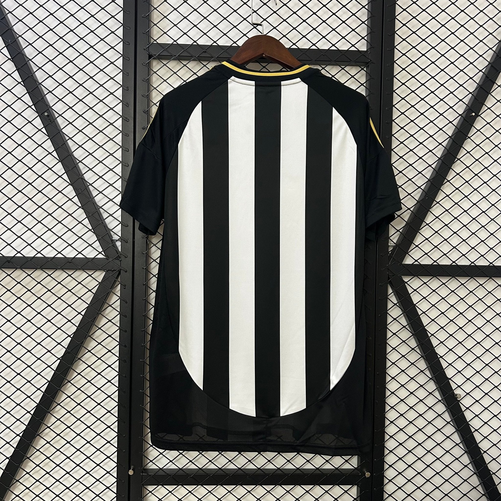 ATLETICO MINEIRO PRIMERA EQUIPACIÓN 25/26 HOMBRE - Bota de Oro Tienda