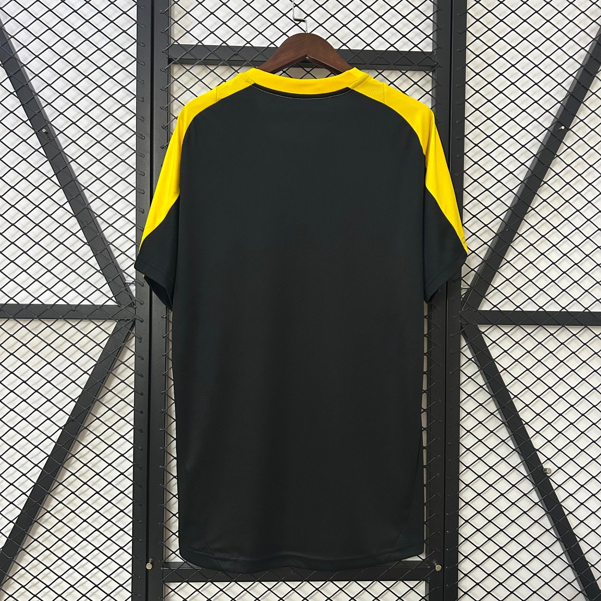 ATLETICO MINEIRO PRIMERA EQUIPACIÓN ENTRENAMIENTO 25/26 HOMBRE - Bota de Oro Tienda