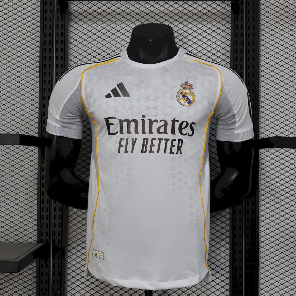 REAL MADRID I 25/26 VERSIÓN JUGADOR