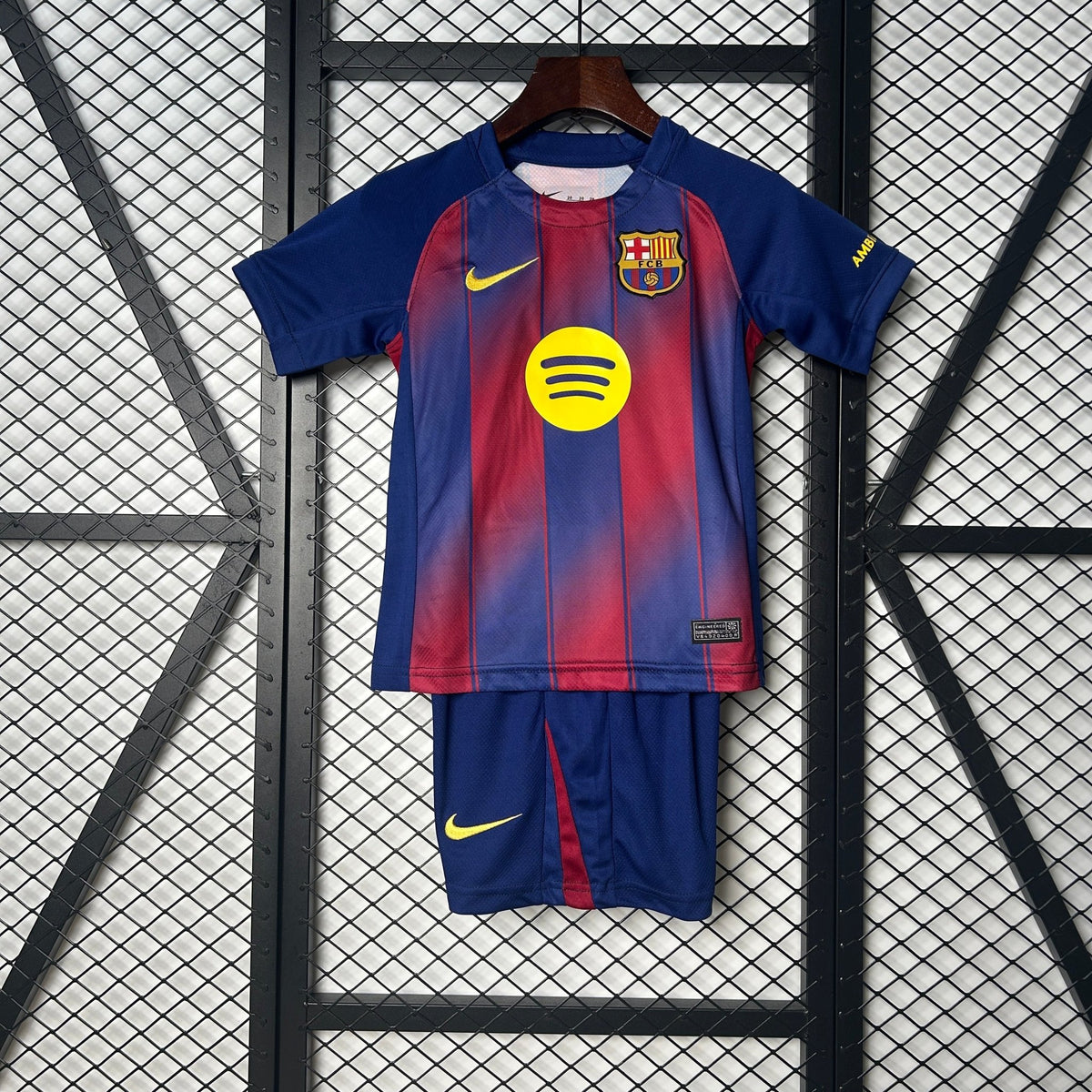 BARCELONA I 25/26 CONJUNTO INFANTIL - Bota de Oro Tienda