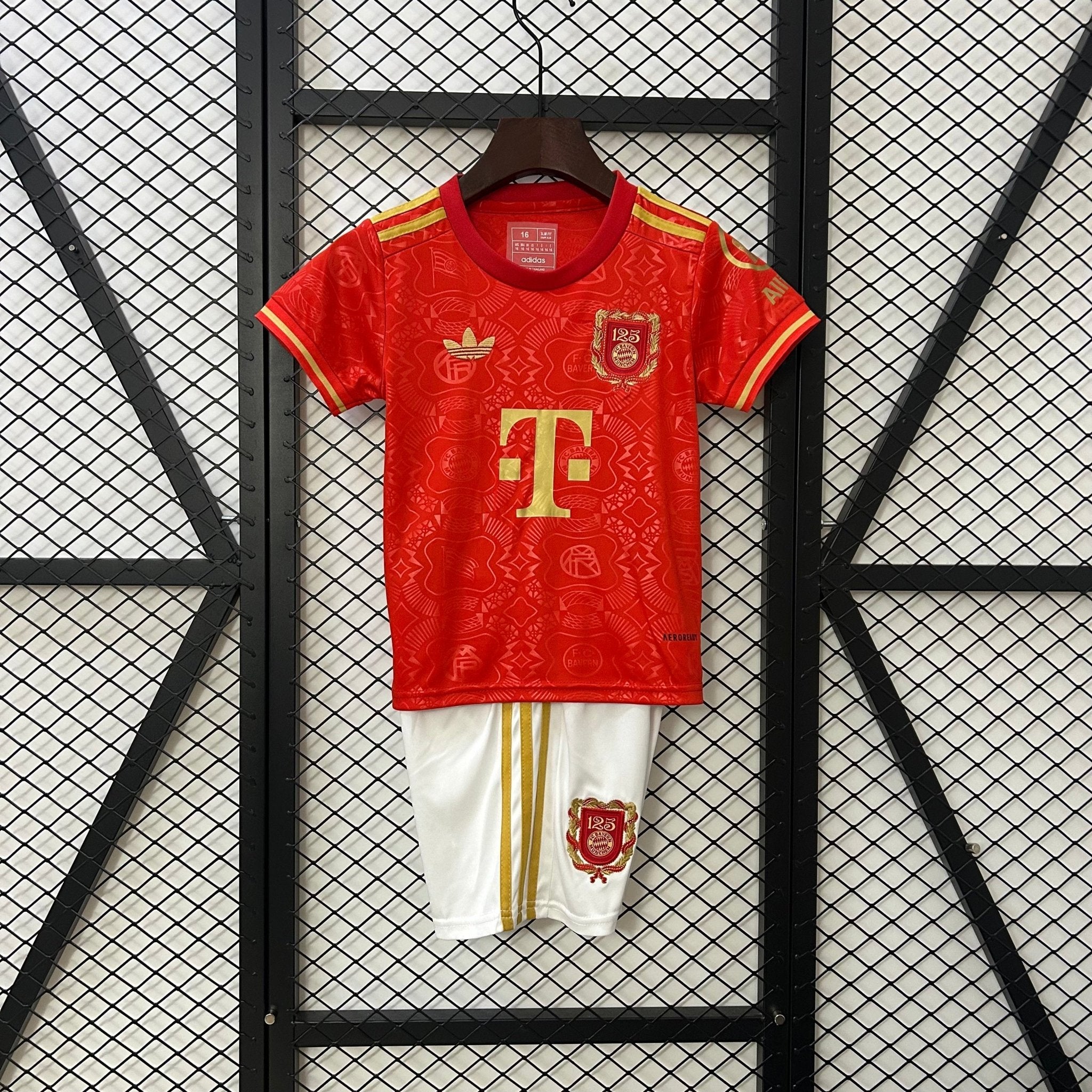 BAYERN MUNICH 125 ANÕS 25/26 NIÑOS - Bota de Oro Tienda