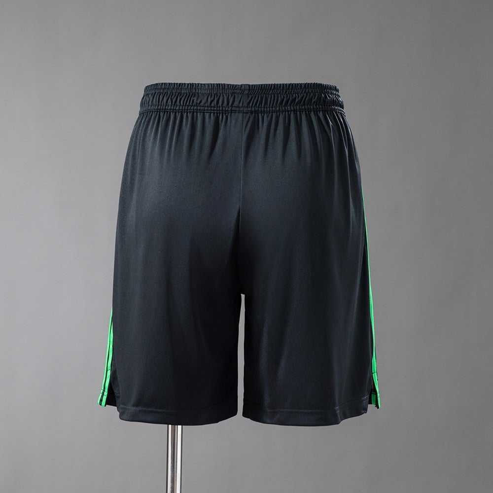 Bayern Munich Oktoberfest 25/26 Pantalón Corto Negro - Bota de Oro Tienda