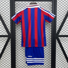 BAYERN MUNICH PRIMERA EQUIPACIÓN 95/97 NIÑOS RETRO - Bota de Oro Tienda
