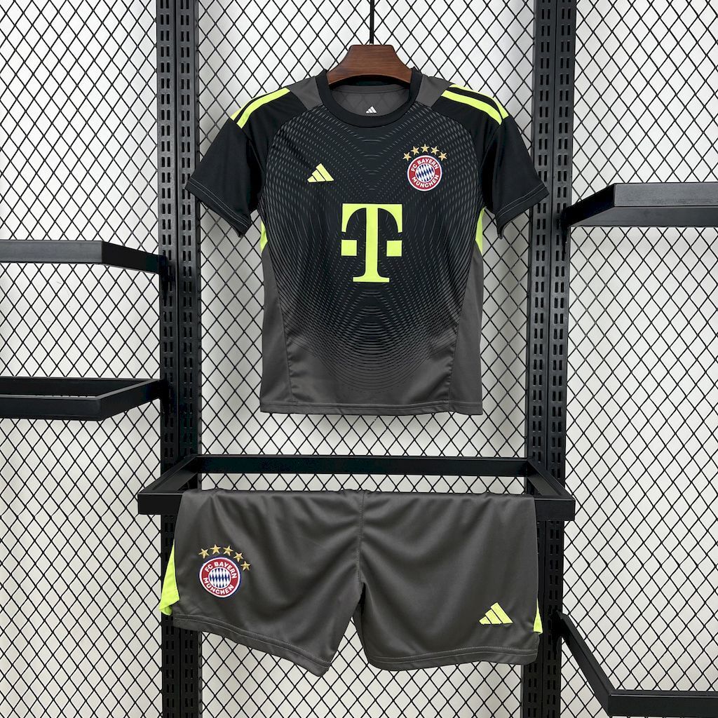 BAYERN MUNICH TERCERA EQUIPACIÓN PORTERO 25/26 NIÑOS - Bota de Oro Tienda