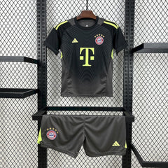 BAYERN MUNICH TERCERA EQUIPACIÓN PORTERO 25/26 NIÑOS - Bota de Oro Tienda