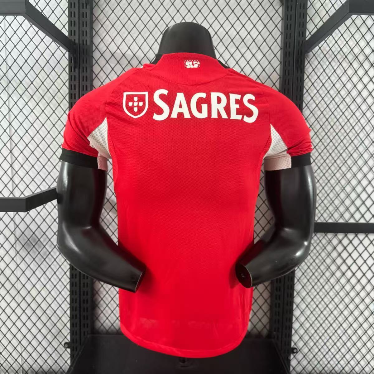 BENFICA PRIMERA EQUIPACIÓN 25/26 (VERSIÓN JUGADOR) - Bota de Oro Tienda