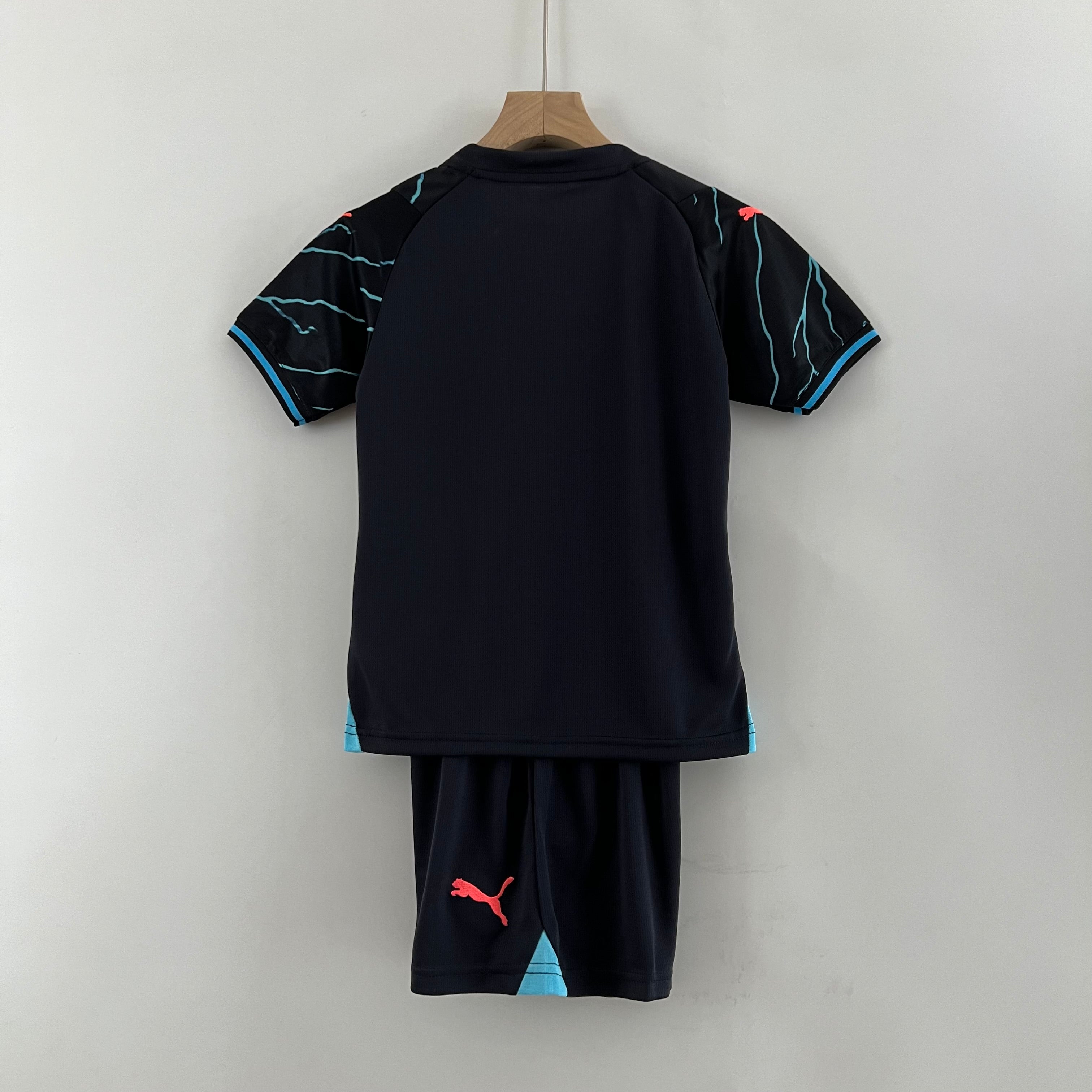 MANCHESTER CITY III 23/24 CONJUNTO INFANTIL