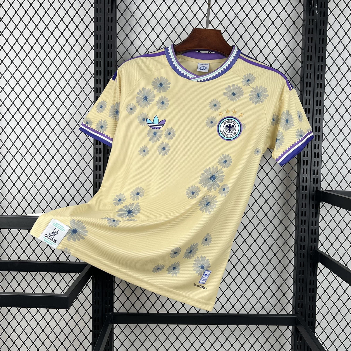 Camiseta Alemania Edición Especial Flores Mundial 2026 Hombre - Bota de Oro Tienda