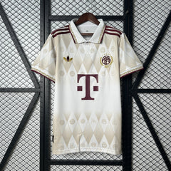 CAMISETA BAYERN MUNICH EQUIPACION ESPECIAL 25/26 HOMBRE - Bota de Oro Tienda