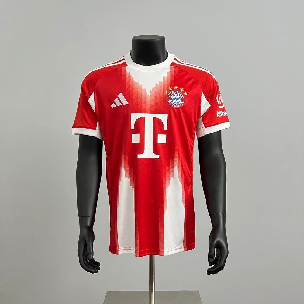 CAMISETA BAYERN MUNICH PRIMERA EQUIPACION 25/26 HOMBRE - Bota de Oro Tienda