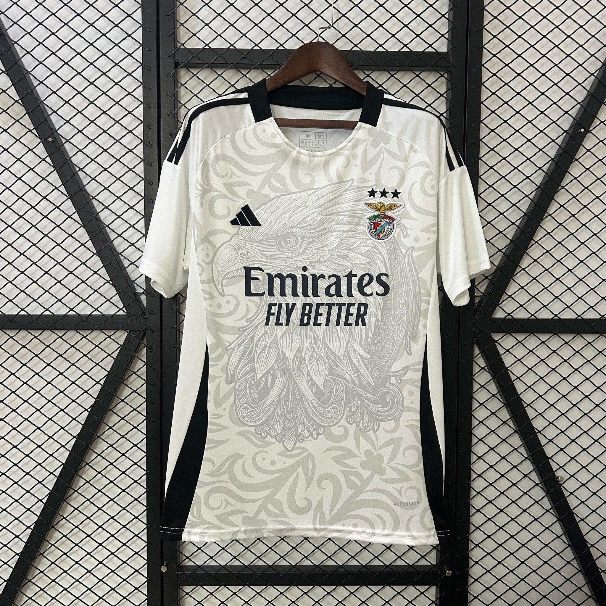 CAMISETA BENFICA EQUIPACION ENTRENAMIENTO I 25/26 HOMBRE - Bota de Oro Tienda