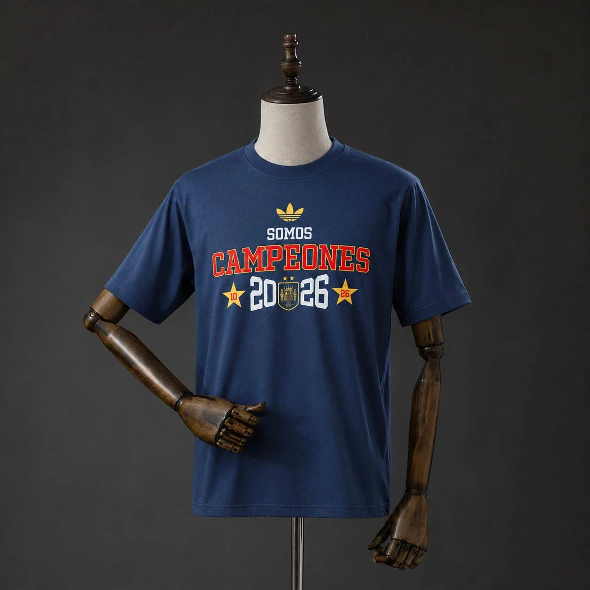 Camiseta España Somos Campeones 2026 Conmemorativa Hombre - Bota de Oro Tienda