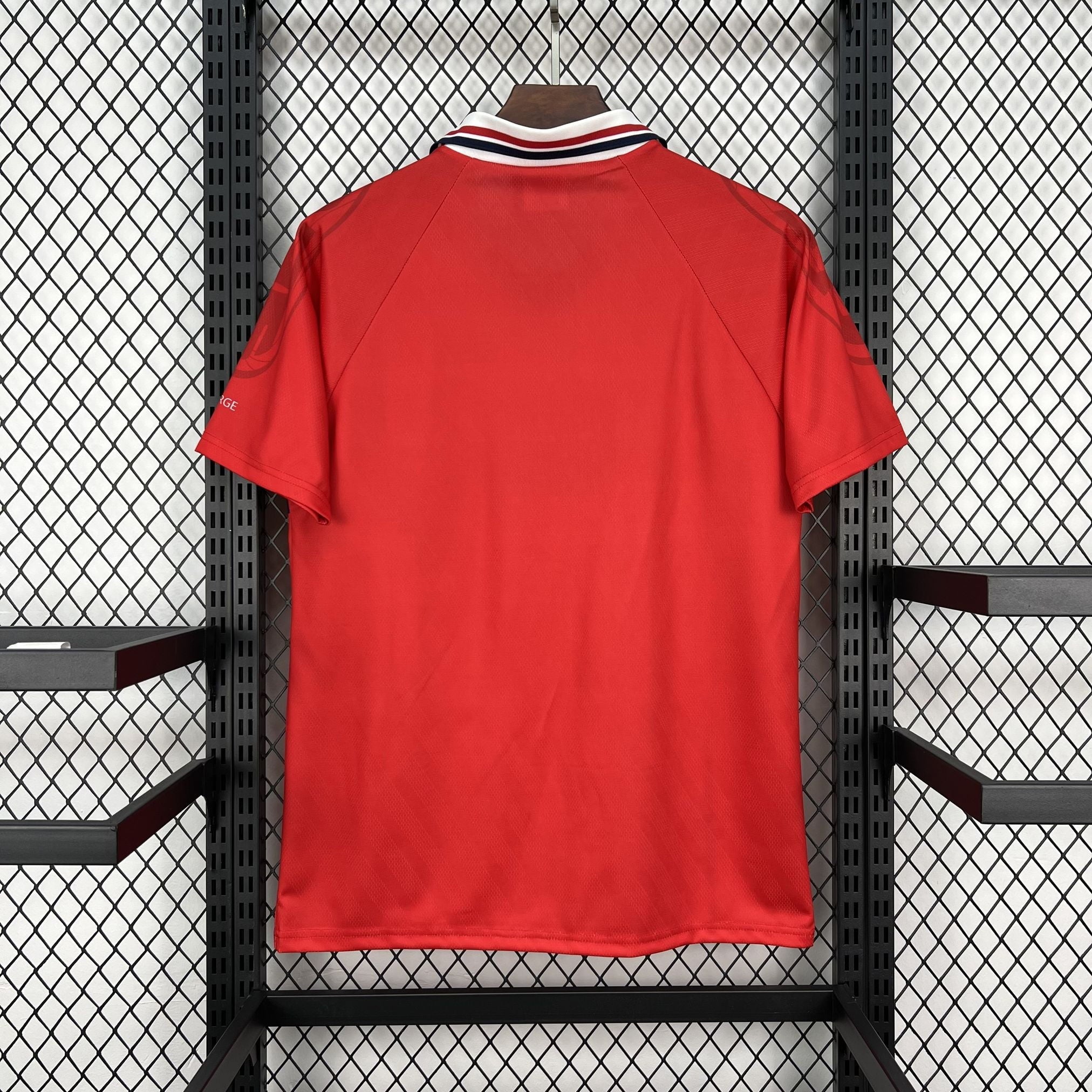 Camiseta Noruega Primera Equipación 1997 Retro - Bota de Oro Tienda