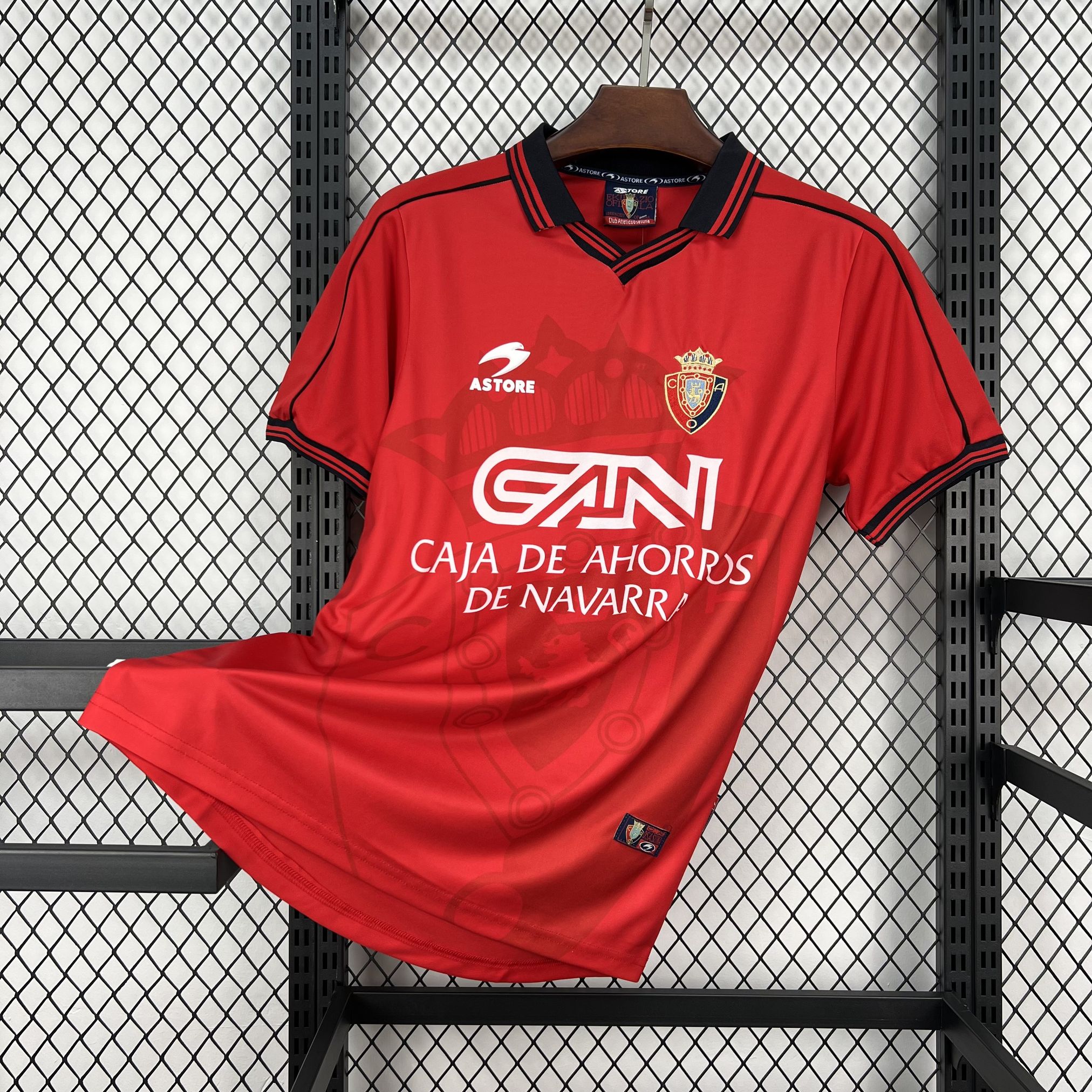 Camiseta Osasuna Primera Equipación 98/00 Retro - Bota de Oro Tienda