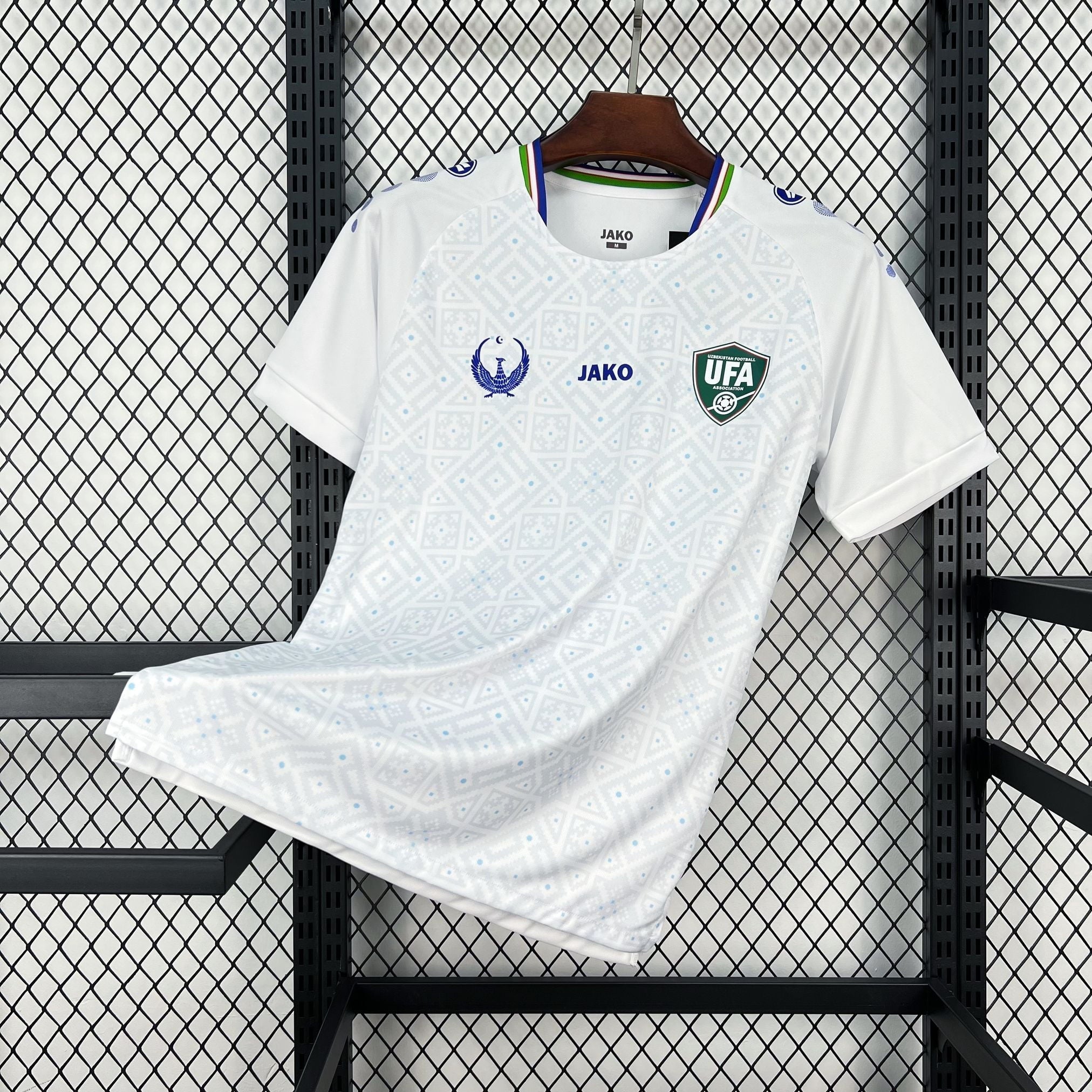 Camiseta Uzbekistán Segunda Equipación Mundial 2026 Hombre - Bota de Oro Tienda