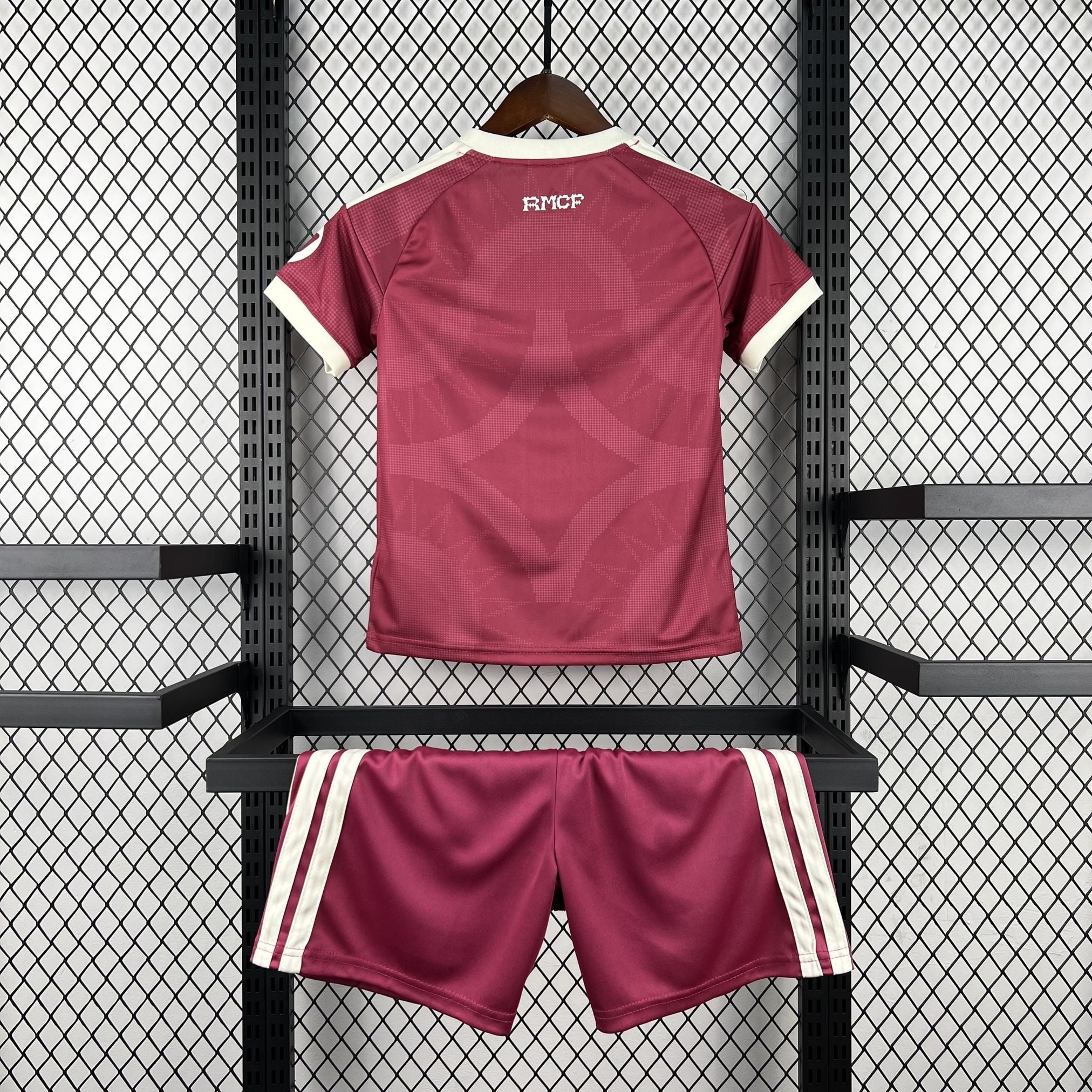 Conjunto Real Madrid Segunda Equipación 26/27 Niños - Bota de Oro Tienda