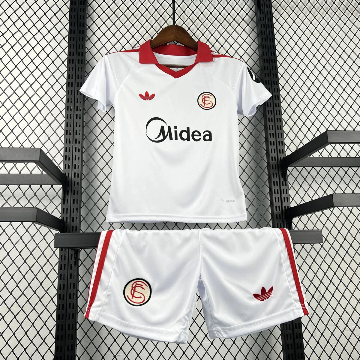 Conjunto Sevilla FC Edición Vintage 25/26 Niños - Bota de Oro Tienda