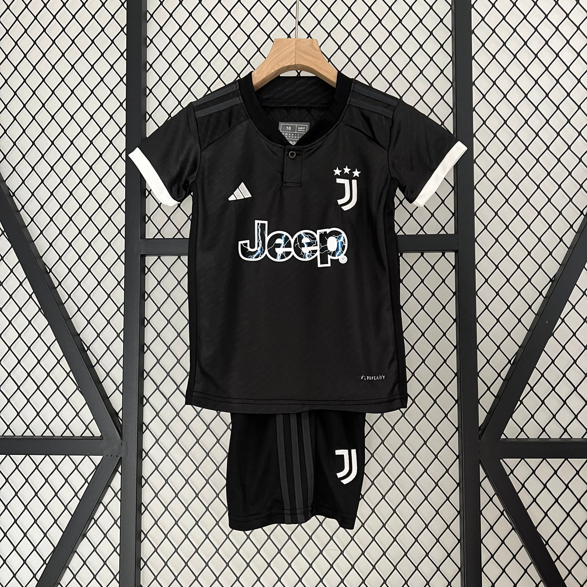 JUVENTUS III 23/24 CONJUNTO INFANTIL