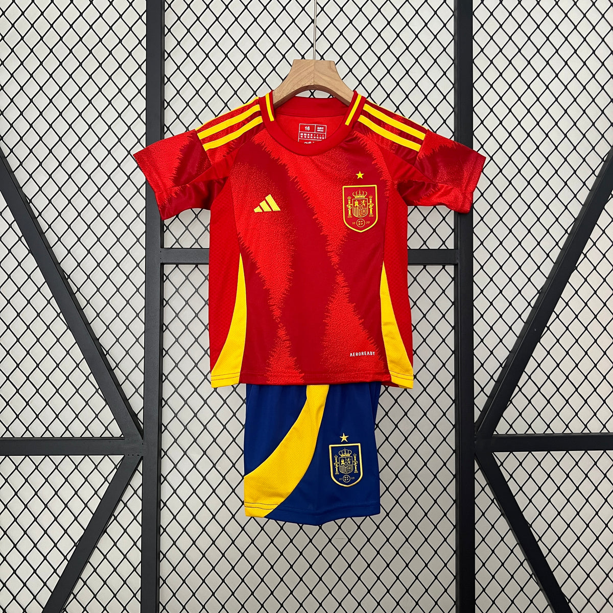 SPAIN I  24 CONJUNTO INFANTIL