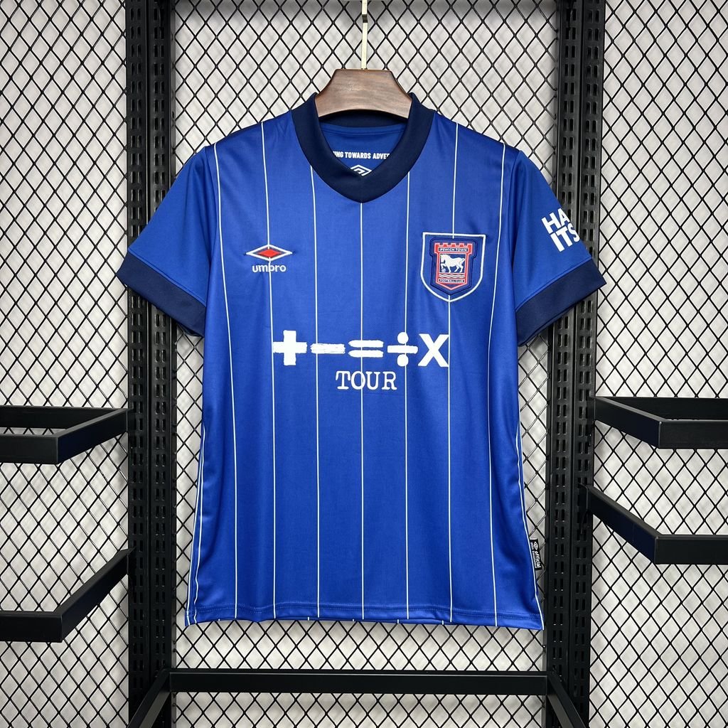IPSWICH TOWN FC I 24/25 HOMBRE - Bota de Oro Tienda
