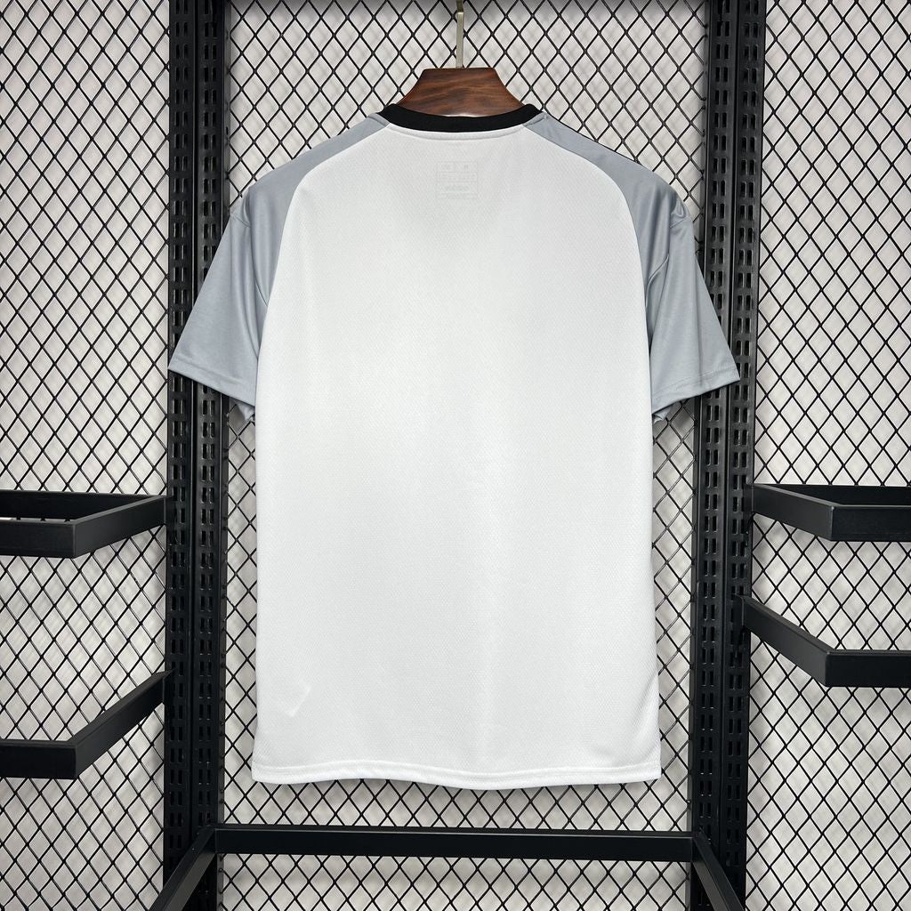 JUVENTUS UNIFORME CALENTAMIENTO ENTRENAMIENTO I 24/25 HOMBRE - Bota de Oro Tienda