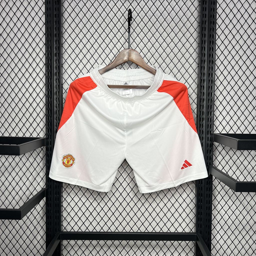 MANCHESTER UNITED I PANTALON CORTO 24/25 - Bota de Oro Tienda