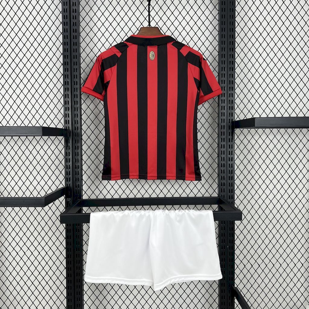 MILAN EQUIPACIÓN 125 AÑOS NIÑOS - Bota de Oro Tienda