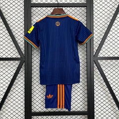 NEWCASTLE TERCERA EQUIPACIÓN 25/26 NIÑOS - Bota de Oro Tienda