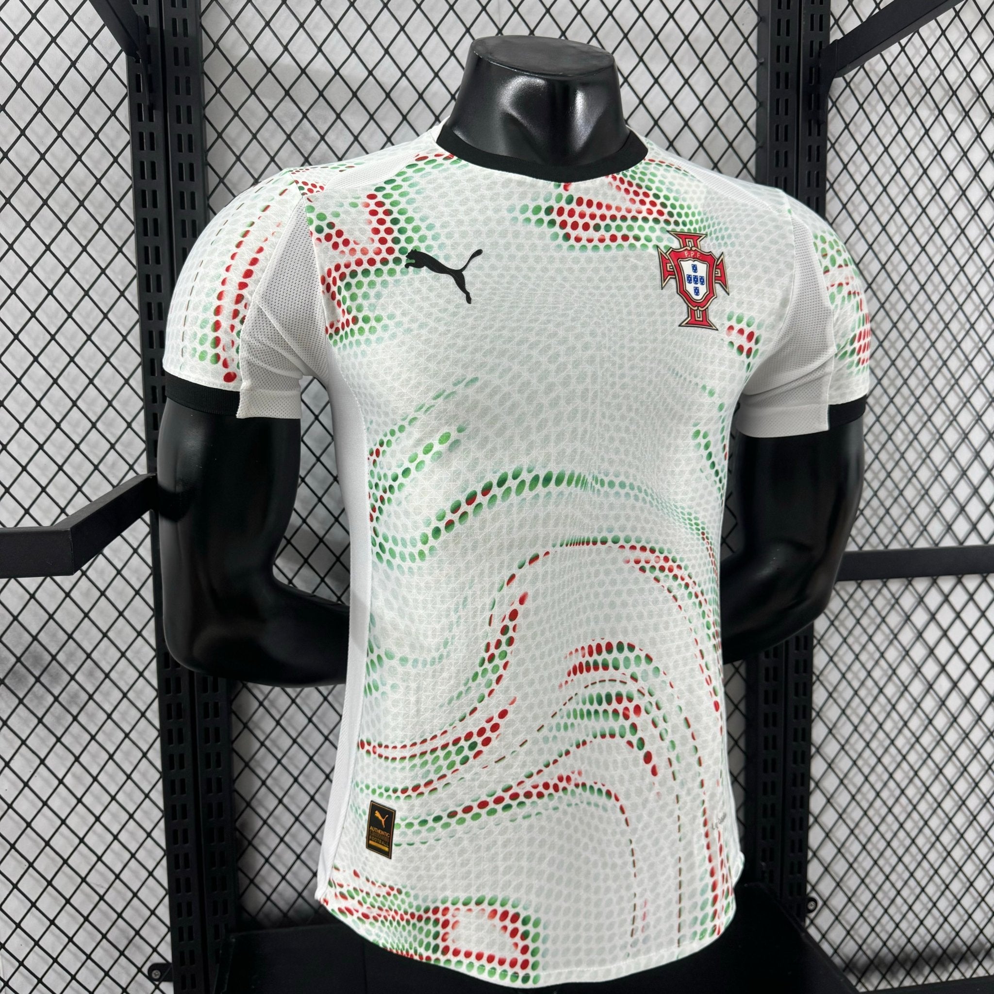 PORTUGAL SEGUNDA EQUIPACIÓN 25/26 (VERSIÓN JUGADOR) - Bota de Oro Tienda
