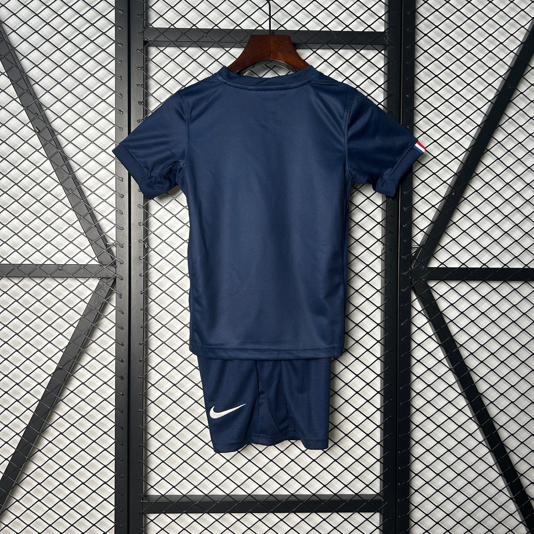 PSG I 25/26 CONJUNTO INFANTIL - Bota de Oro Tienda